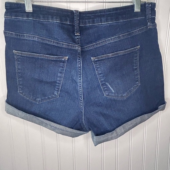 Universal Thread Women’s High Rise Midi Jean Shorts, 12 - Picture 5 of 5